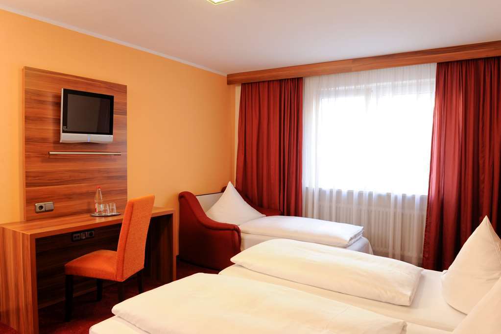 Hotel Isartor Munich Room photo